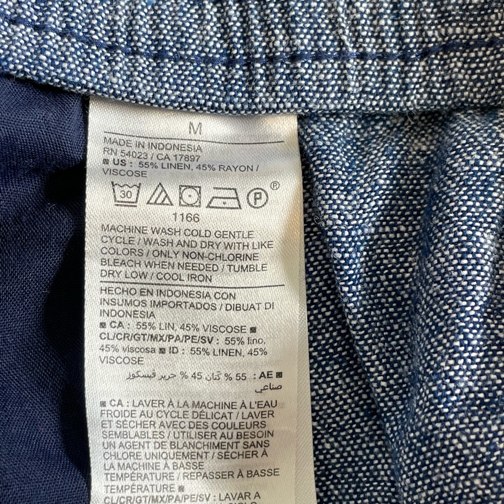 Old Navy Linen Denim Shorts - Picture 4 of 8